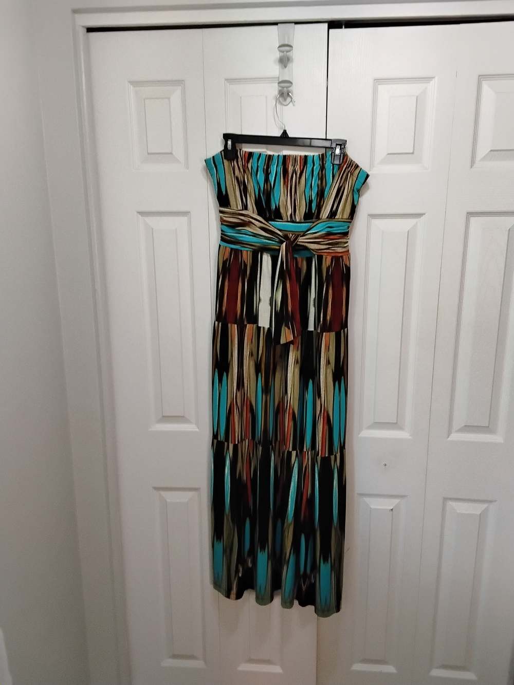 Donna Morgan Turquoise Brown Black Cream Strapless Maxi Dress with Waist Tie
